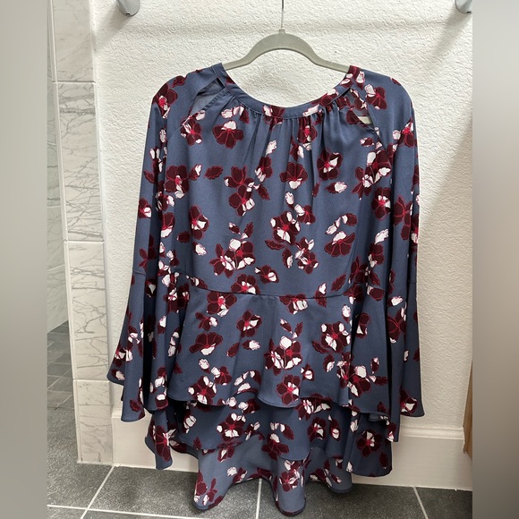 BUNDLE DEAL! Your New Spring wardrobe is here!! - Picture 14 of 15